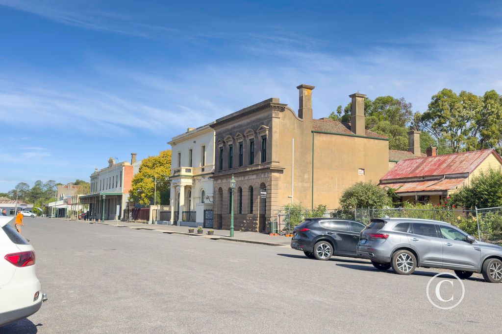 25 Flood Street, CLUNES