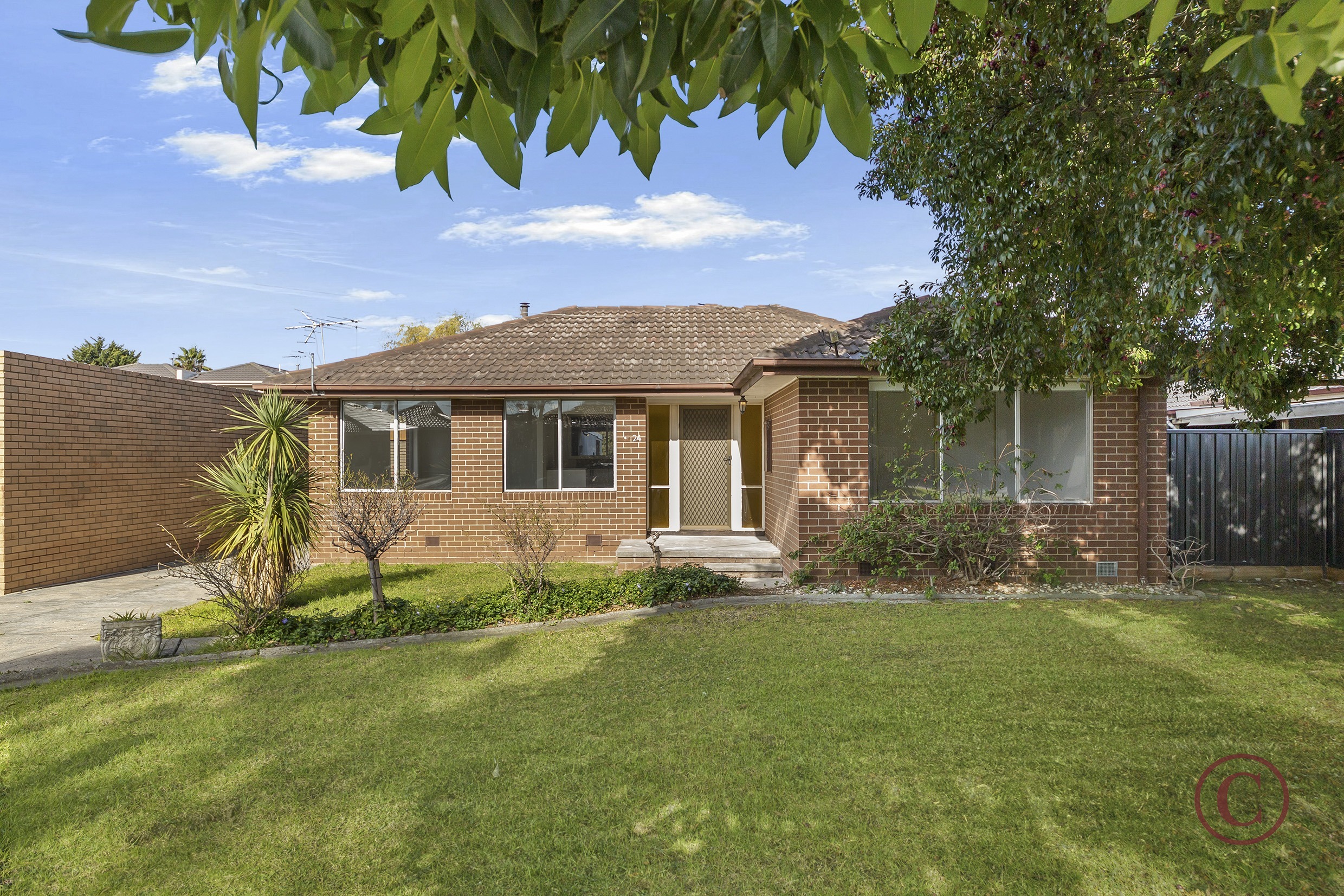24 Katrina Drive, GLADSTONE PARK