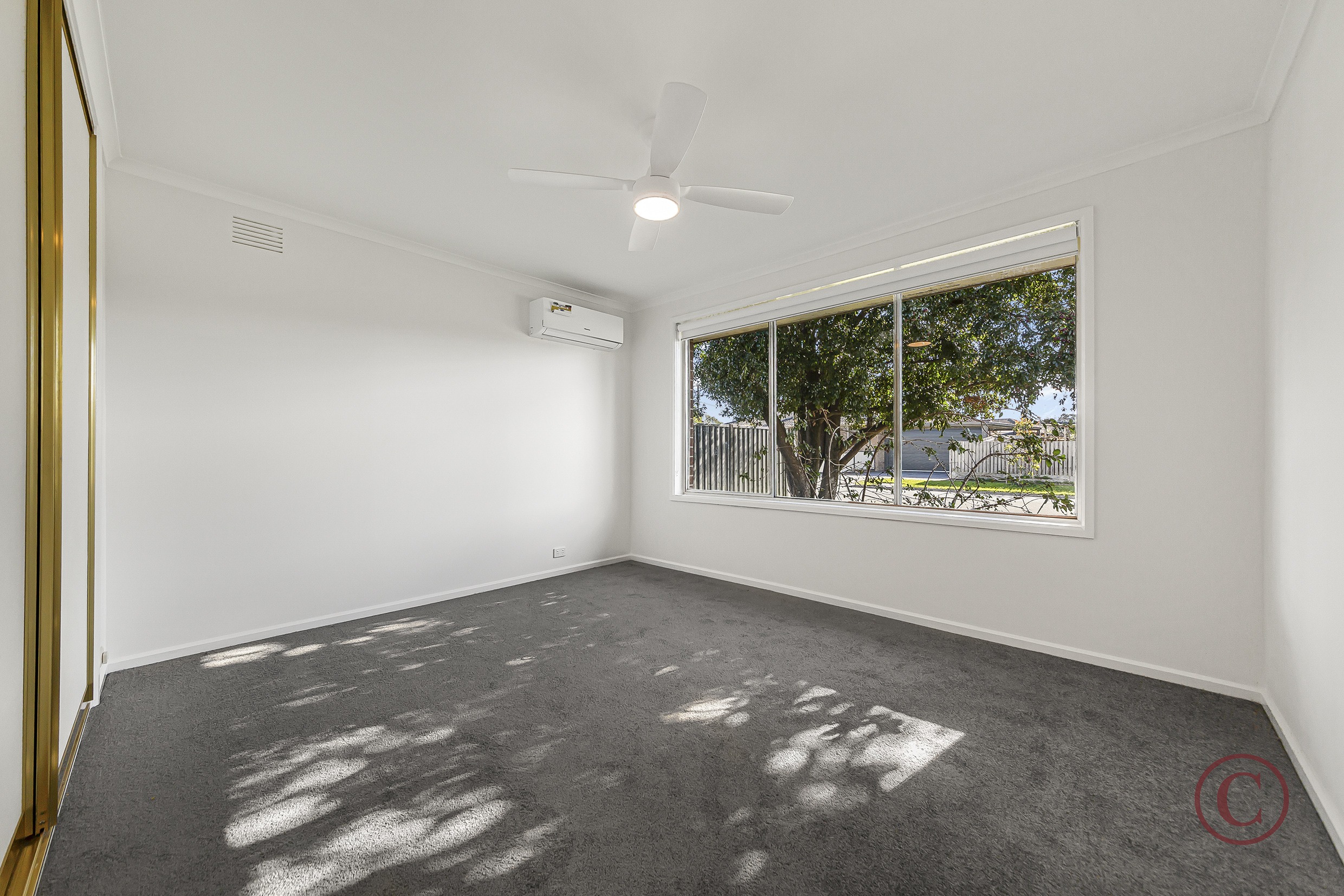 24 Katrina Drive, GLADSTONE PARK