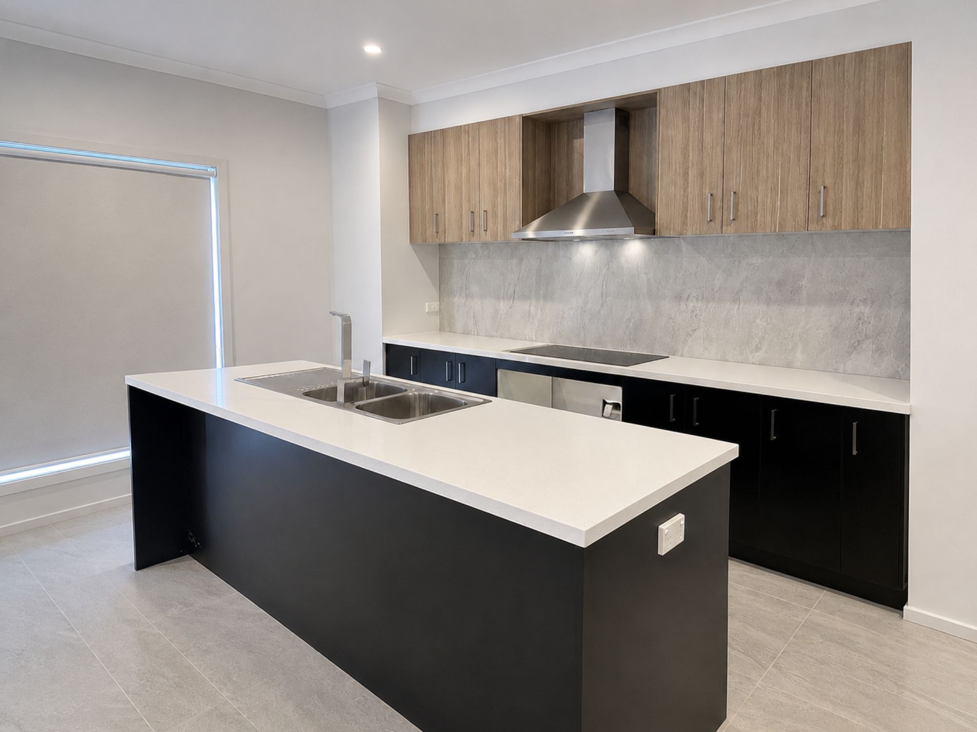 6 Amazing Boulevard, FRASER RISE